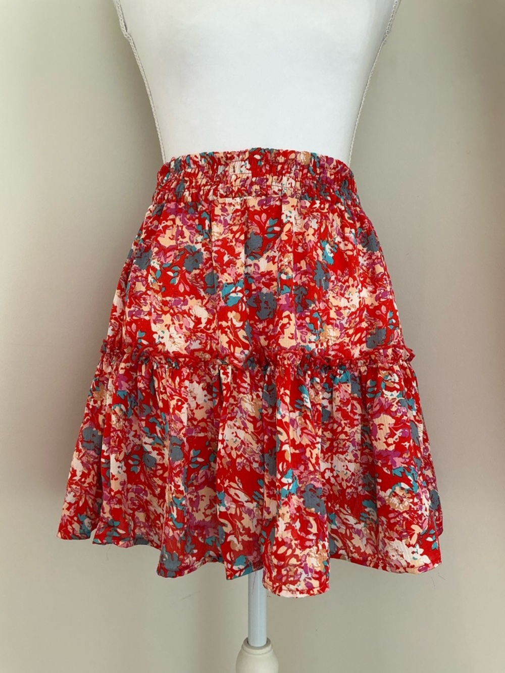 olive & Bette’s - Elastic Waist Floral Tiered Skirt - Red